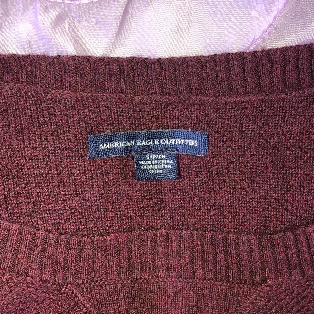 sweater - Picture 2 of 3